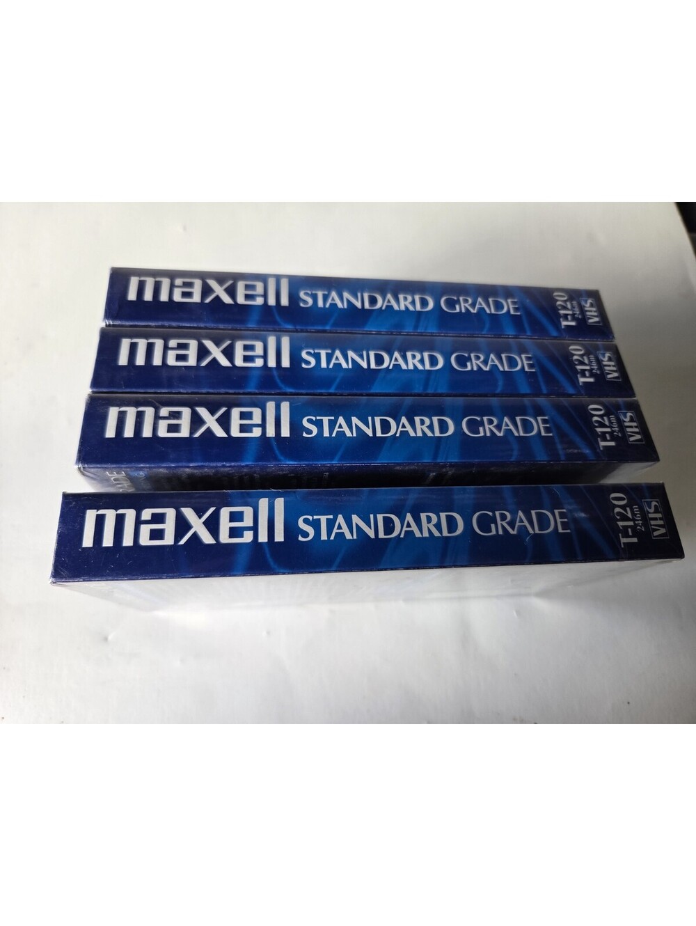 Maxell T-120 Standard Grade Video Cassette VHS Blank Tape 6 Hours Lot of 4 SG2